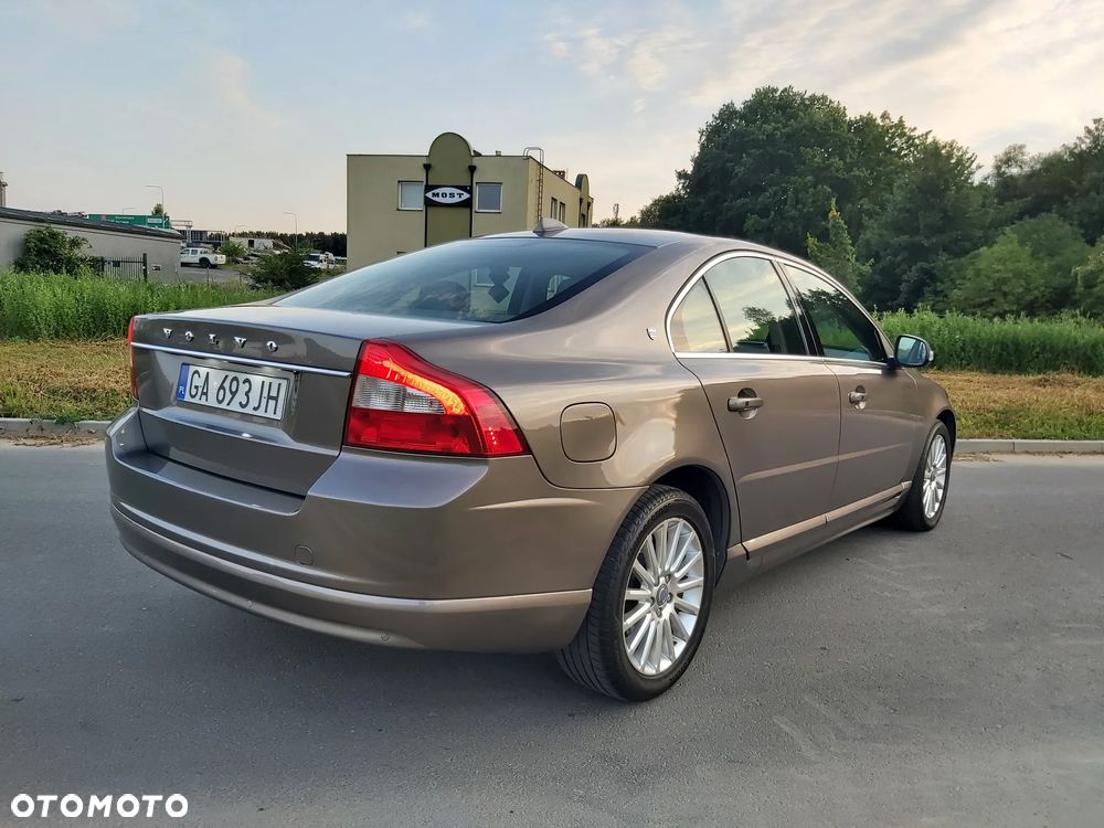 Volvo S80 D5 Summum - 13