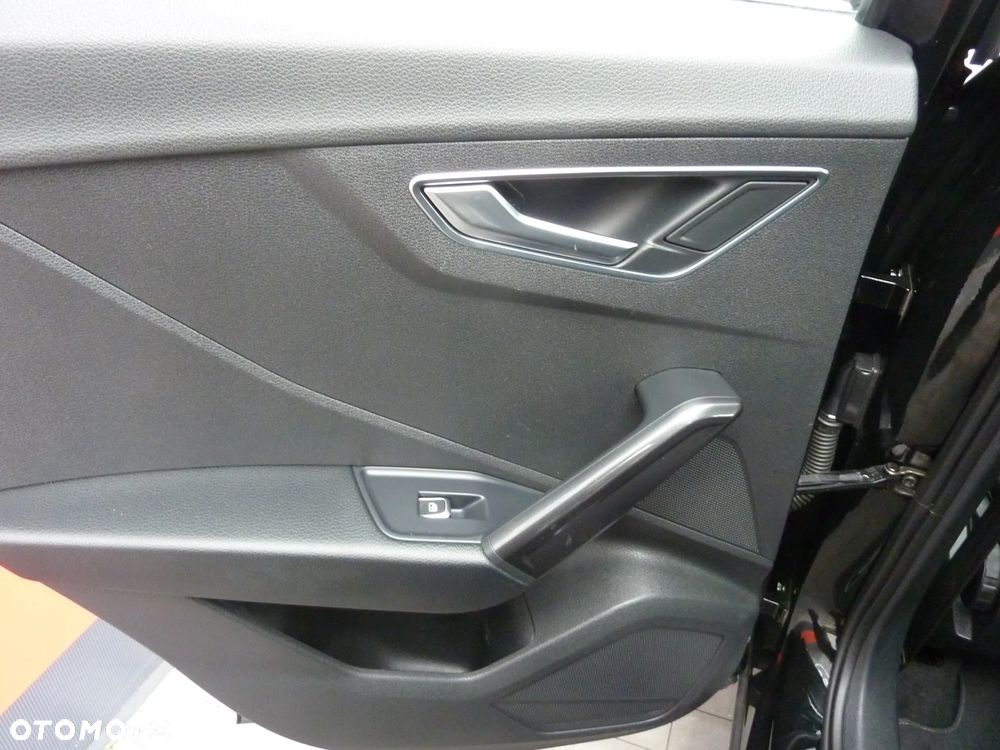 Audi Q2 35 TFSI Sport S tronic - 19