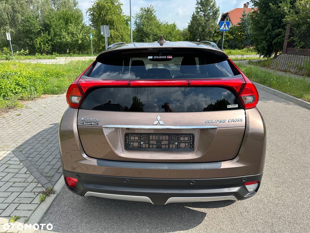 Mitsubishi Eclipse Cross 1.5 T-MIVEC ClearTec CVT 4WD Diamant Edition Plus - 4