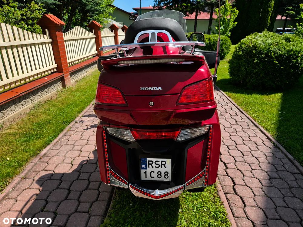 Honda GL - 4