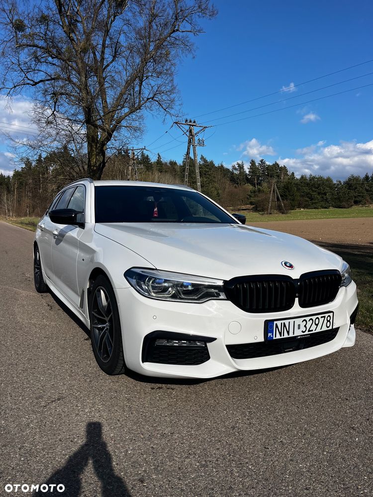 BMW Seria 5 520d M Sport Edition - 1