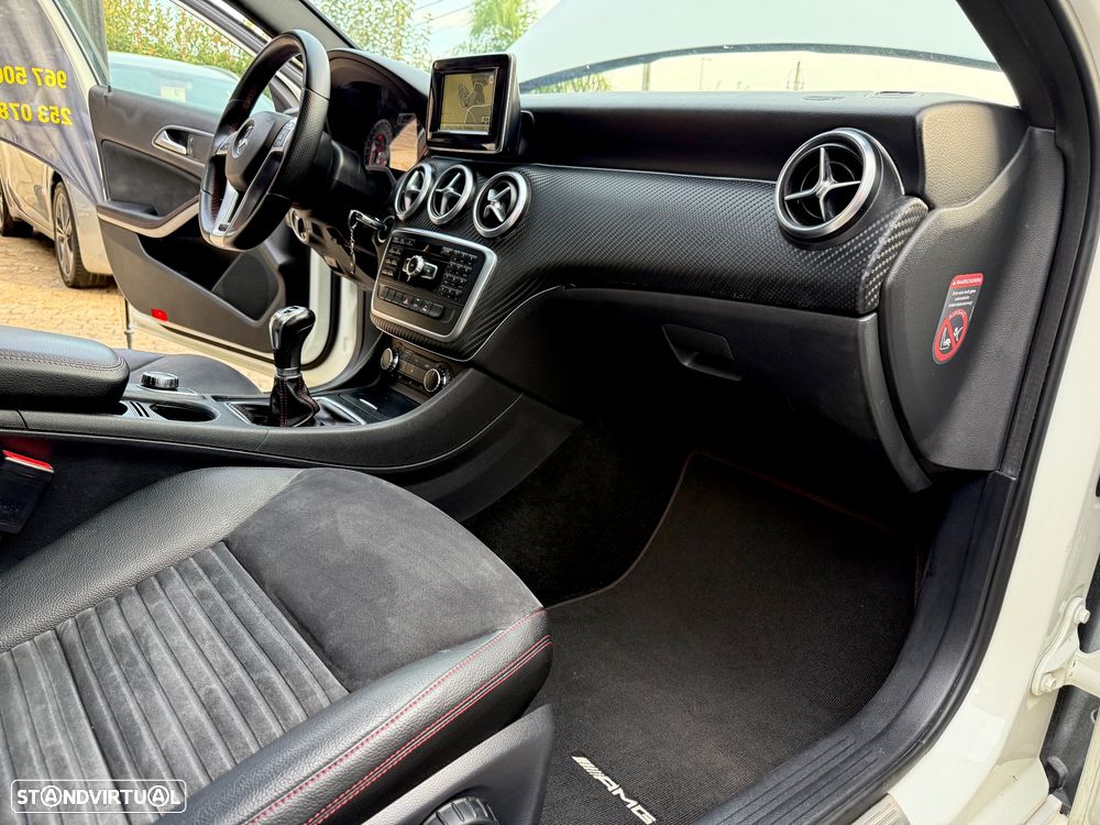 Mercedes-Benz A 180 d AMG Line - 54
