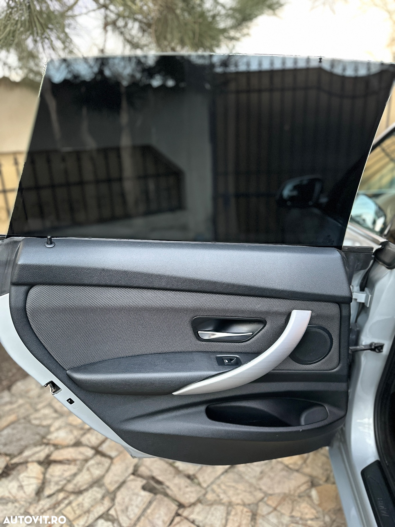 BMW Seria 3 320d GT - 10