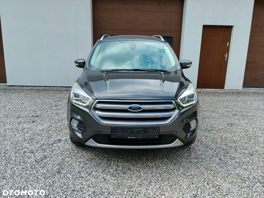 Ford Kuga 2.0 TDCi 2x4 Titanium - 2