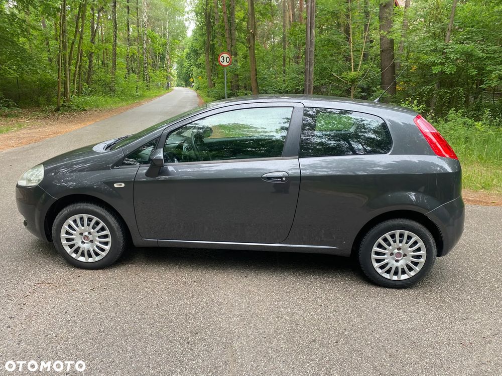 Fiat Grande Punto - 8
