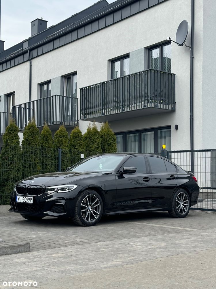 BMW Seria 3 330i xDrive Sport - 4