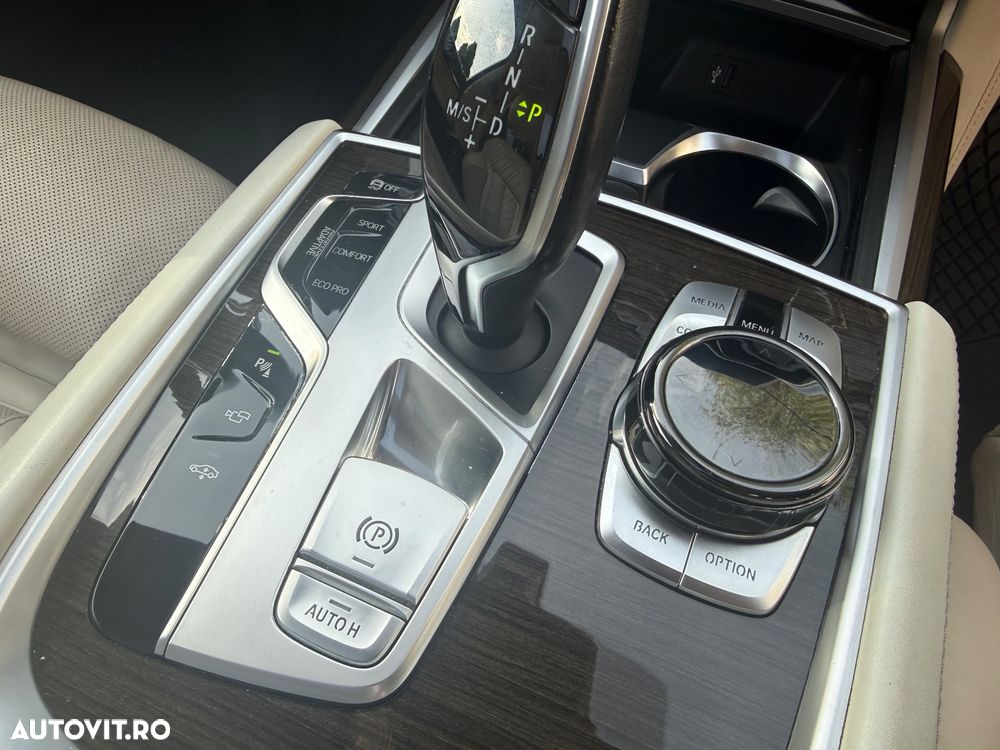 BMW Seria 7 740Ld xDrive - 8