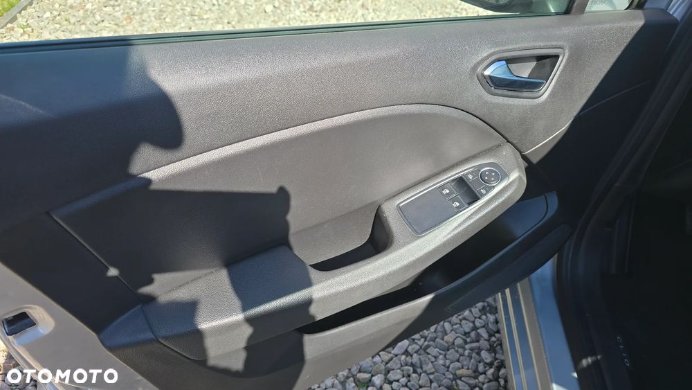 Renault Clio 1.0 TCe Equilibre - 25