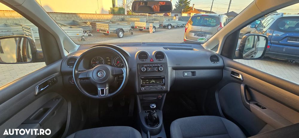 Volkswagen Caddy 1.6 (7-Si.) Edition 30 - 10