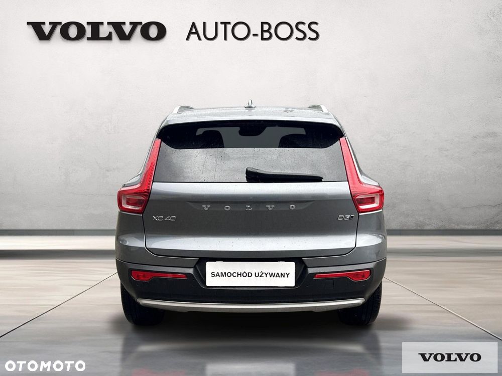 Volvo XC 40 - 4