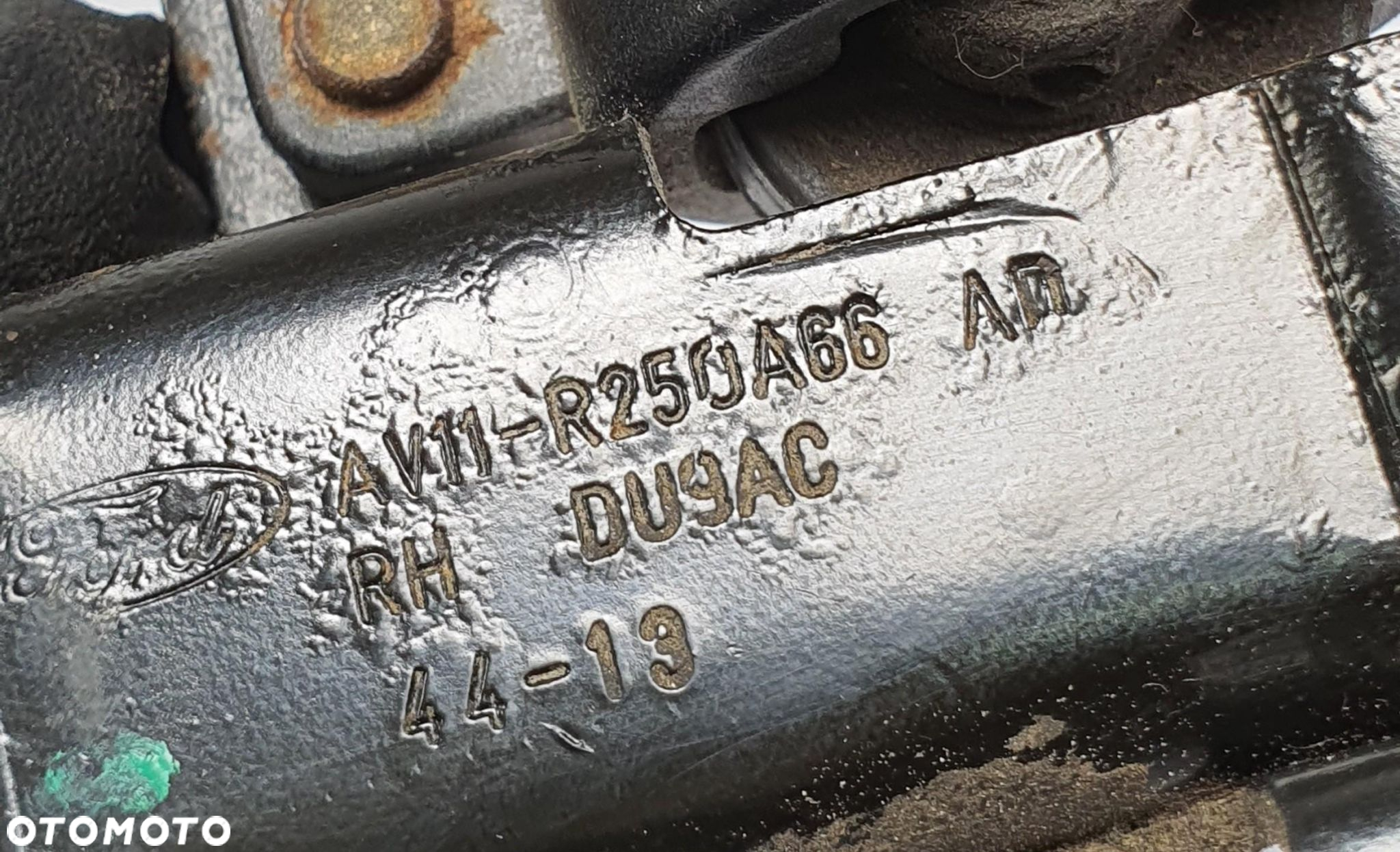 ROLKA PROWADNICA DRZWI PRAWY TYŁ FORD B-MAX AV11-R250A66-AD - 4