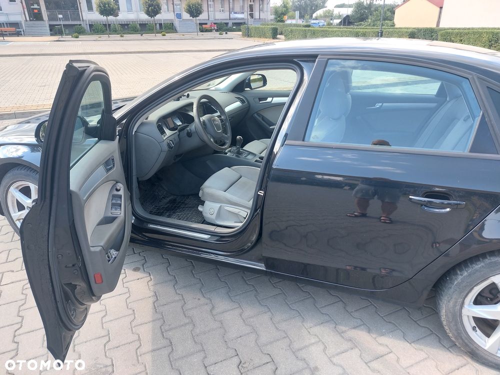 Audi A4 Limousine 2.0 TDI - 14