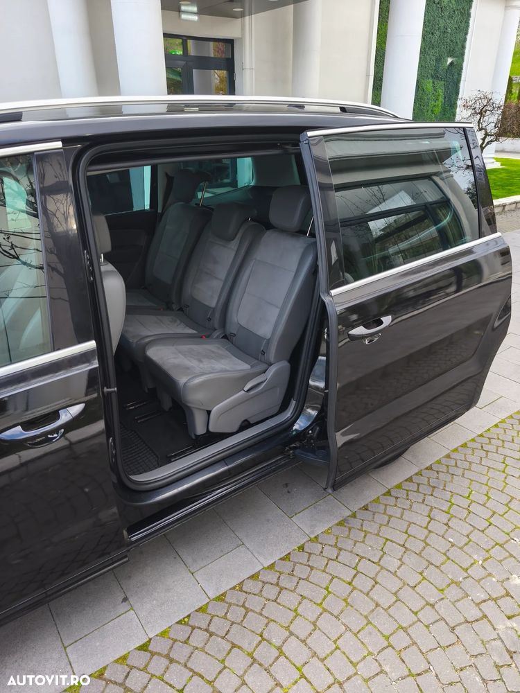 Volkswagen Sharan 2.0 TDI DSG BlueMotion Technology Comfortline - 14