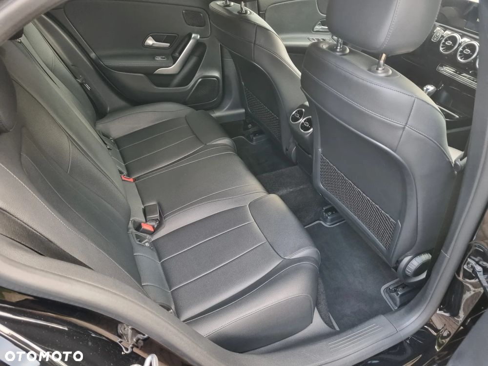 Mercedes-Benz Klasa A 160 Edition 2020 - 26
