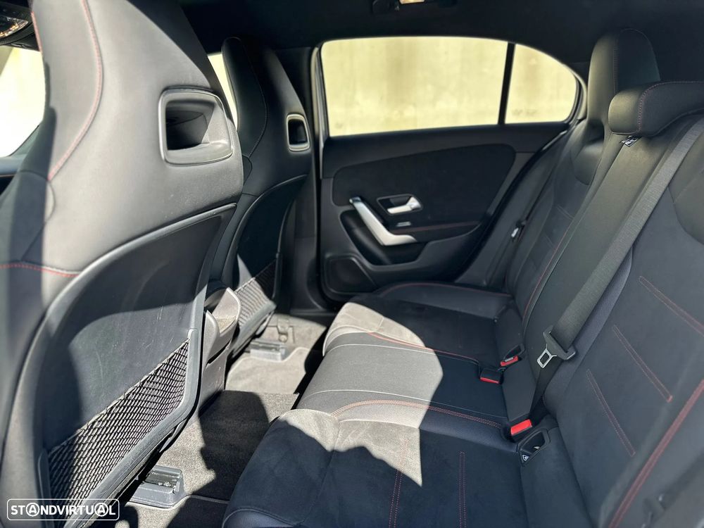 Mercedes-Benz A 180 d AMG Line Aut. - 32