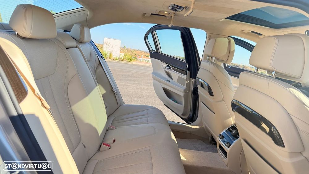 BMW 730 - 23