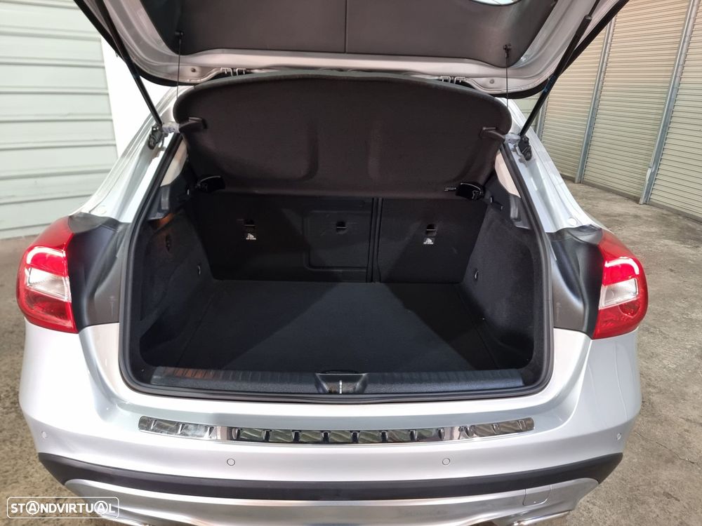 Mercedes-Benz GLA 180 CDI - 7