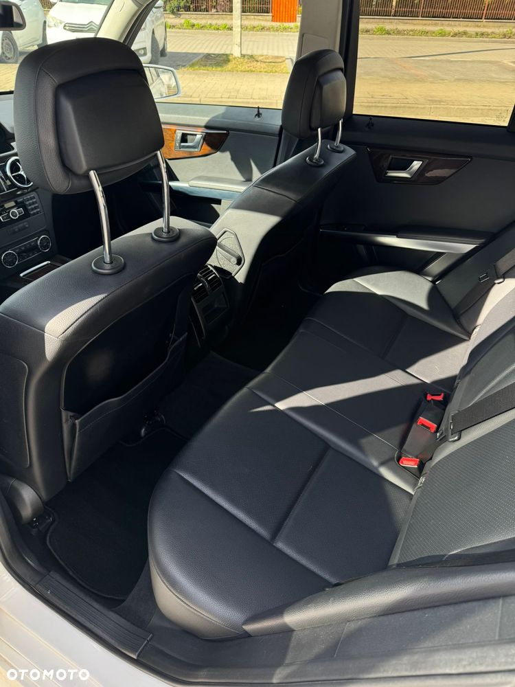 Mercedes-Benz GLK - 22