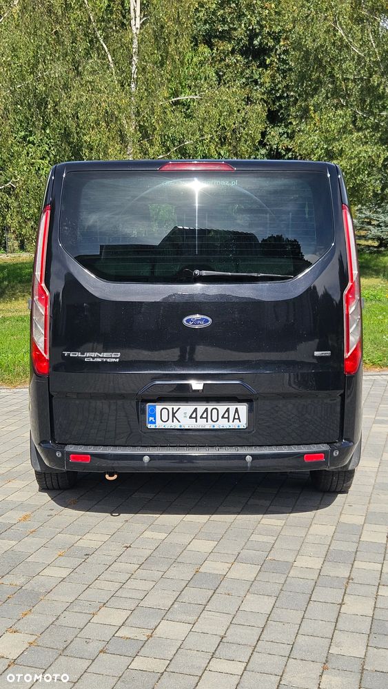 Ford Tourneo Custom - 7