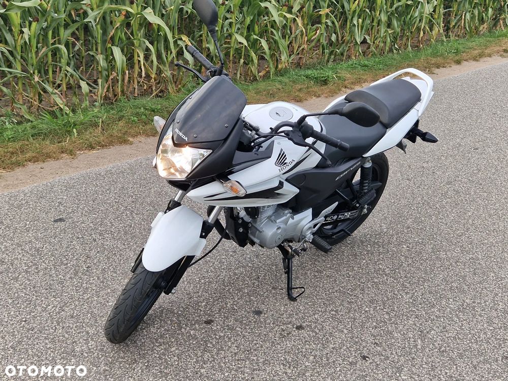 Honda CBF - 2