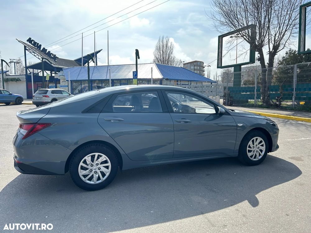 Hyundai Elantra 1.6 l 123 CP 6MT Classic - 7