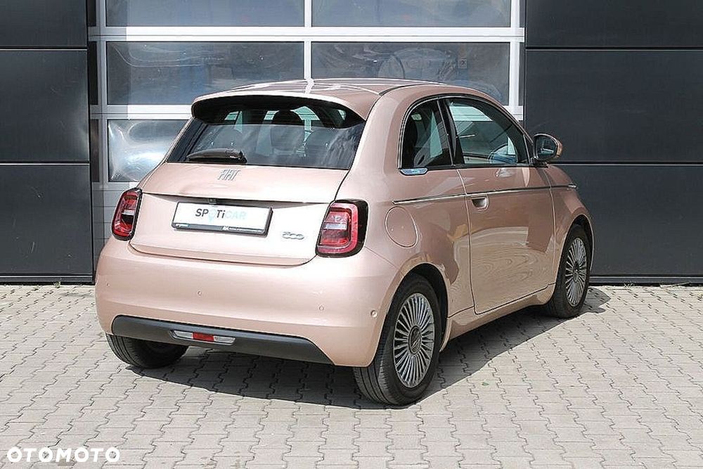 Fiat 500e - 15