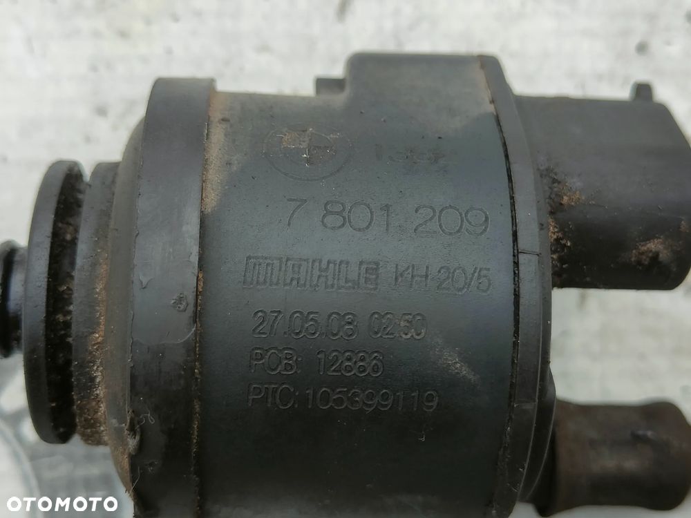 BMW E87 E90 E60 E65 E70 F10 Inne Podgrzewacz paliwa 7801209 - 4