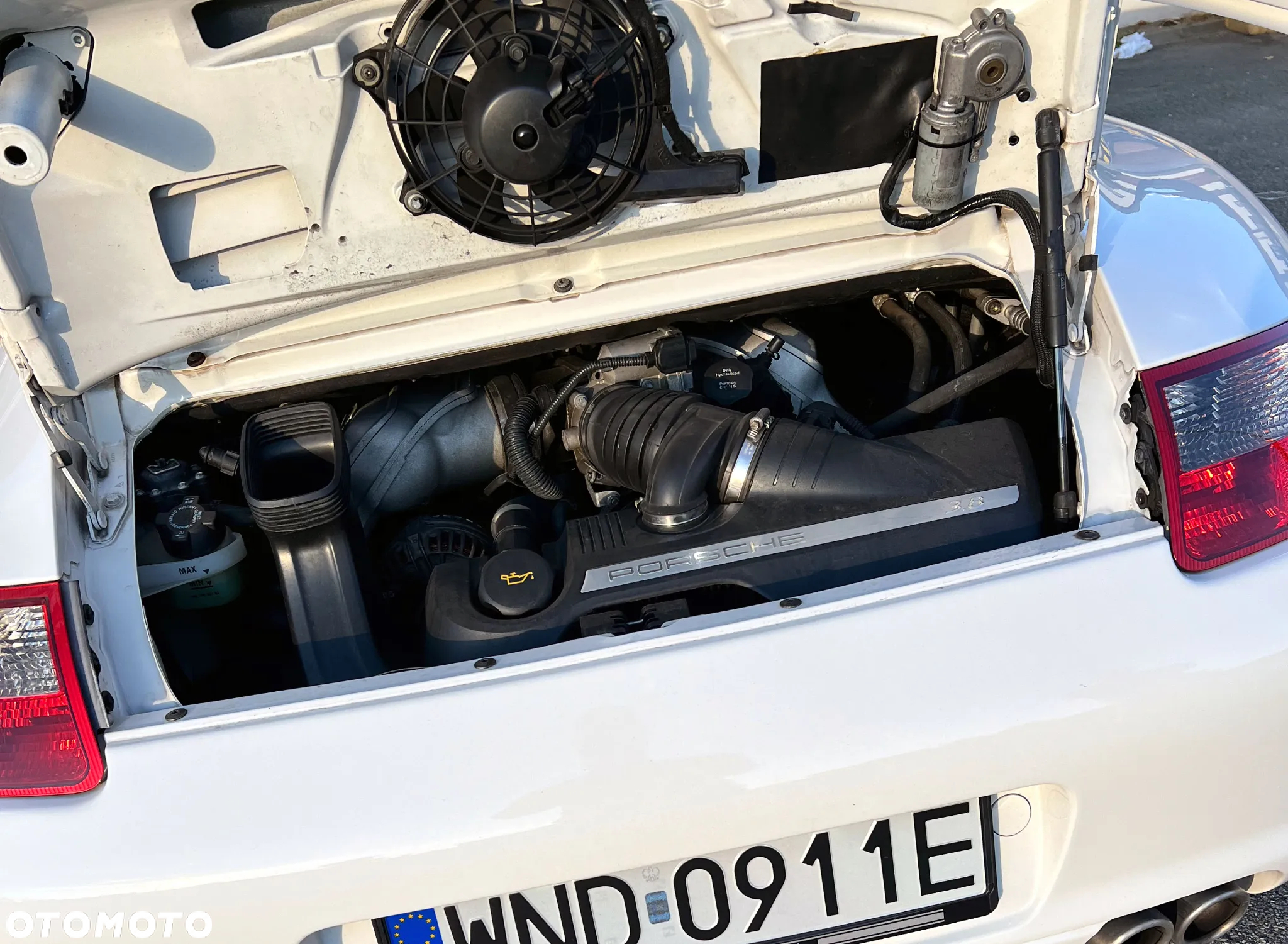 Porsche 911 Carrera S Tiptronic - 17