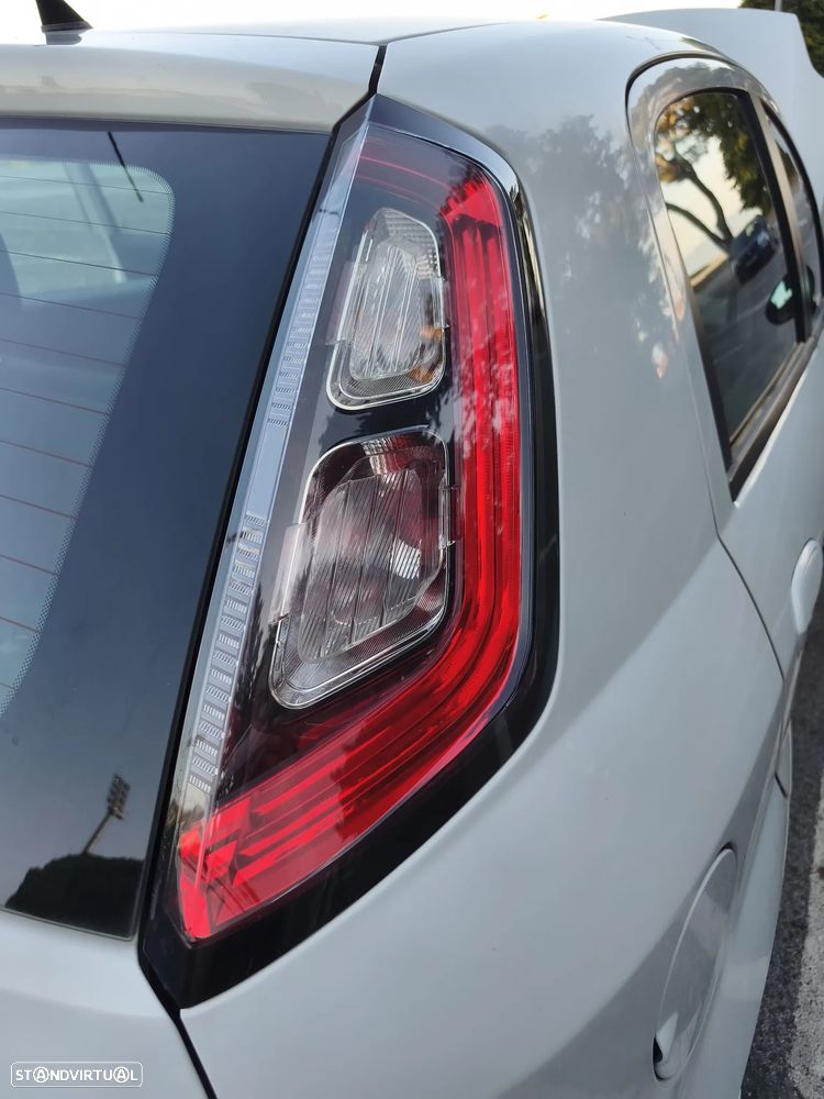 Fiat Punto 1.3 M-Jet Easy S&S - 14