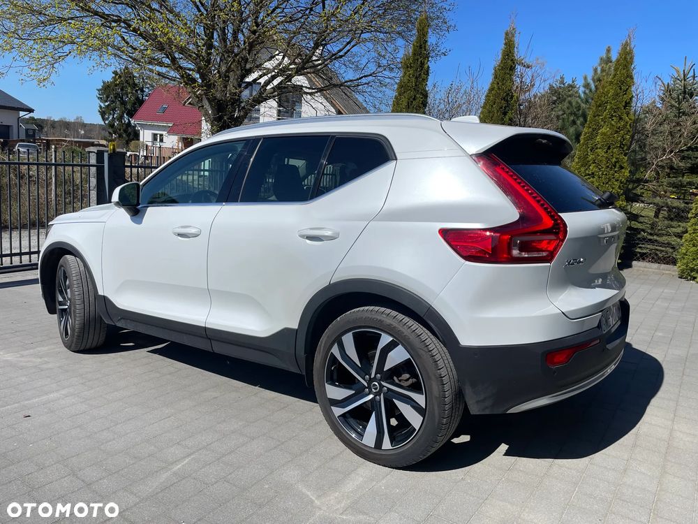 Volvo XC 40 B5 B AWD Ultimate Bright - 3