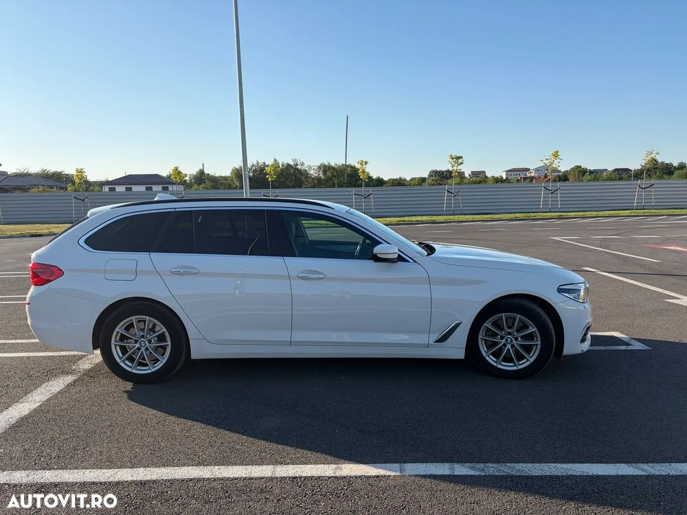 BMW Seria 5 520d xDrive Aut. Luxury Line - 3