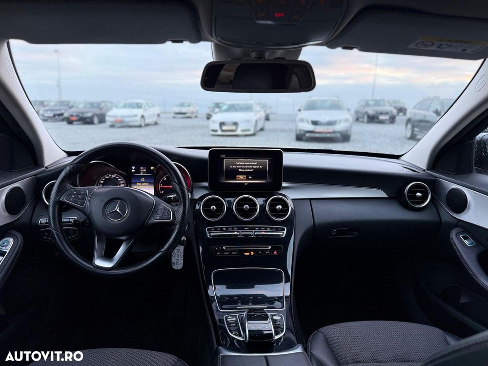Mercedes-Benz C 220 d 4Matic T 9G-TRONIC Exclusive - 5