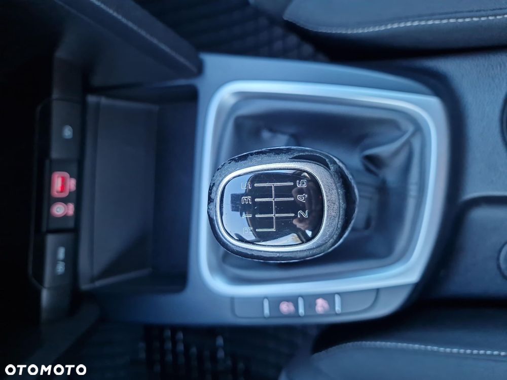 Kia Ceed 1.4 T-GDI L - 22