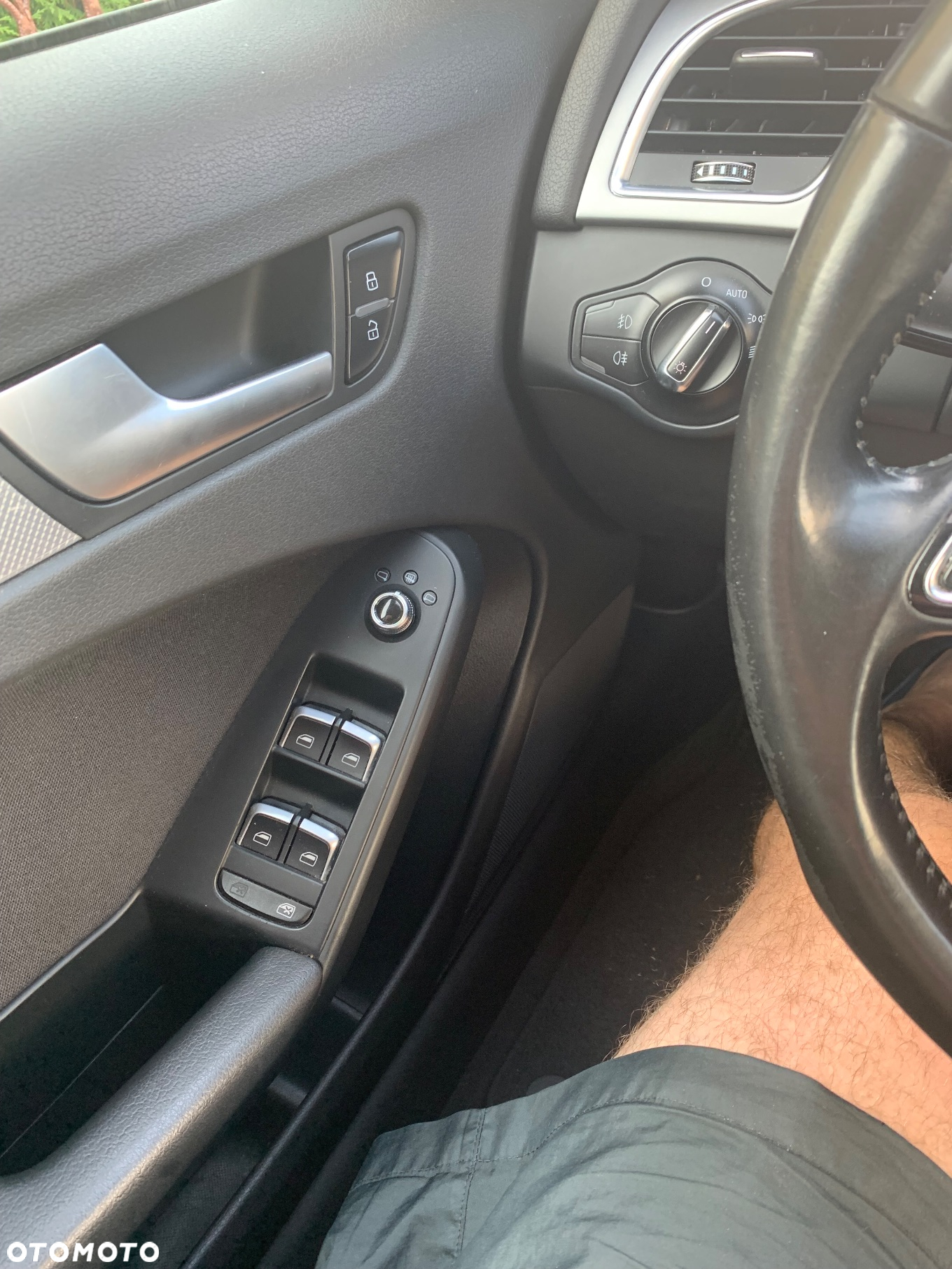Audi A4 Avant 2.0 TDI - 16