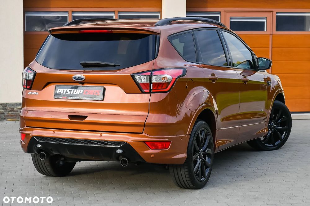Ford Kuga 2.0 EcoBlue 4x4 ST-LINE - 9
