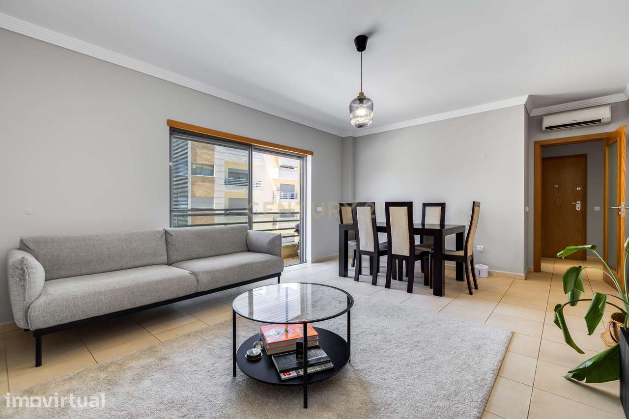 Apartamento T3 com Garagem na Quinta João de Ourém — Olhão - Grande imagem: 4/26