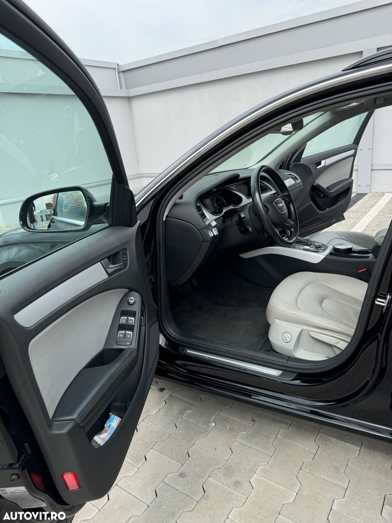 Audi A4 Avant 2.0 40 TDI quattro S tronic Advanced - 9