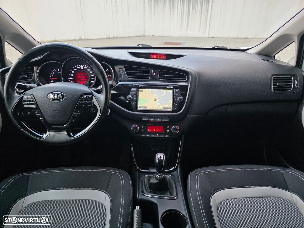 Kia Ceed SW 1.6 CRDi TX Sport - 34