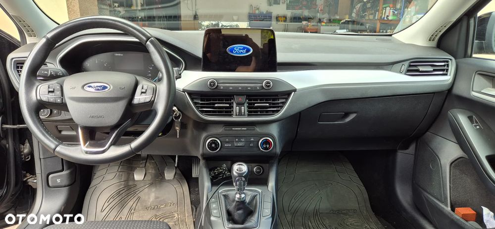 Ford Focus 1.5 TDCi SYNC Edition - 8