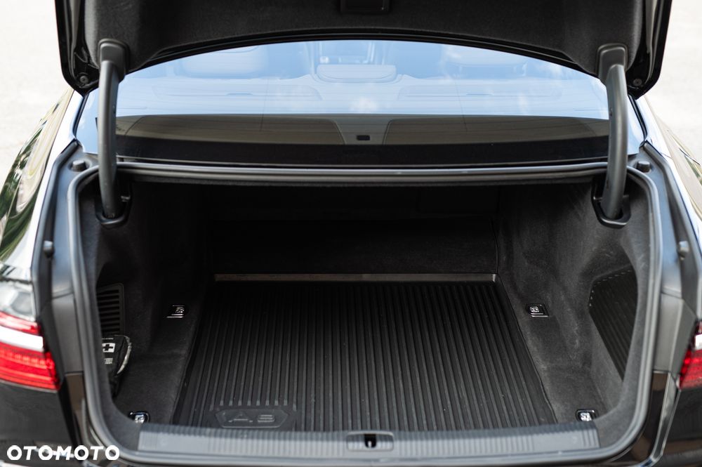 Audi A8 60 TDI Quattro Tiptronic - 19