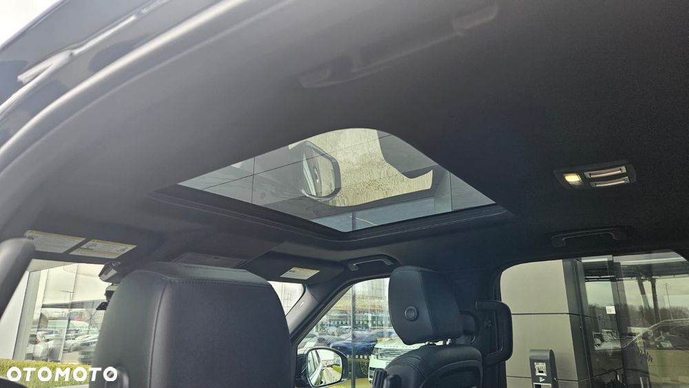 Land Rover Discovery 3.0 Si6 SE - 16
