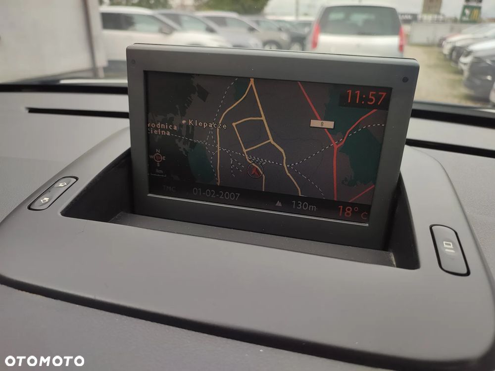 Peugeot 3008 HDi FAP 150 Roland Garros - 33