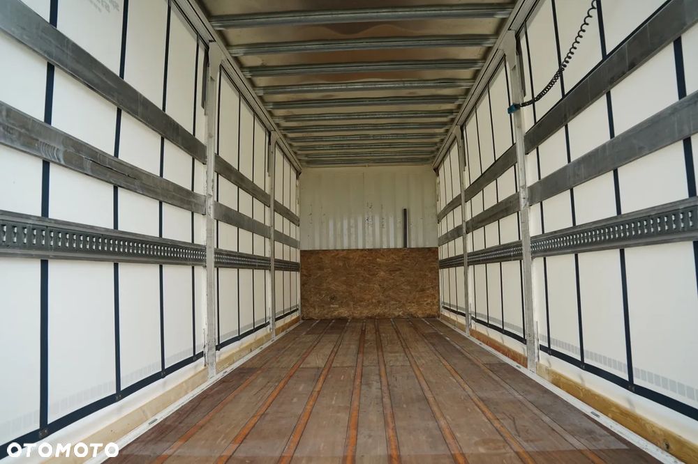 Scania R 450 / FIRANKA 7,7 m / 6x2 / DACH PODNOSZONY / OŚ PODNOSZONA / SKRĘTNA / WINDA DHOLLANDIA 3 500 KG / KLIMA POSTOJOWA / EURO 6 - 18