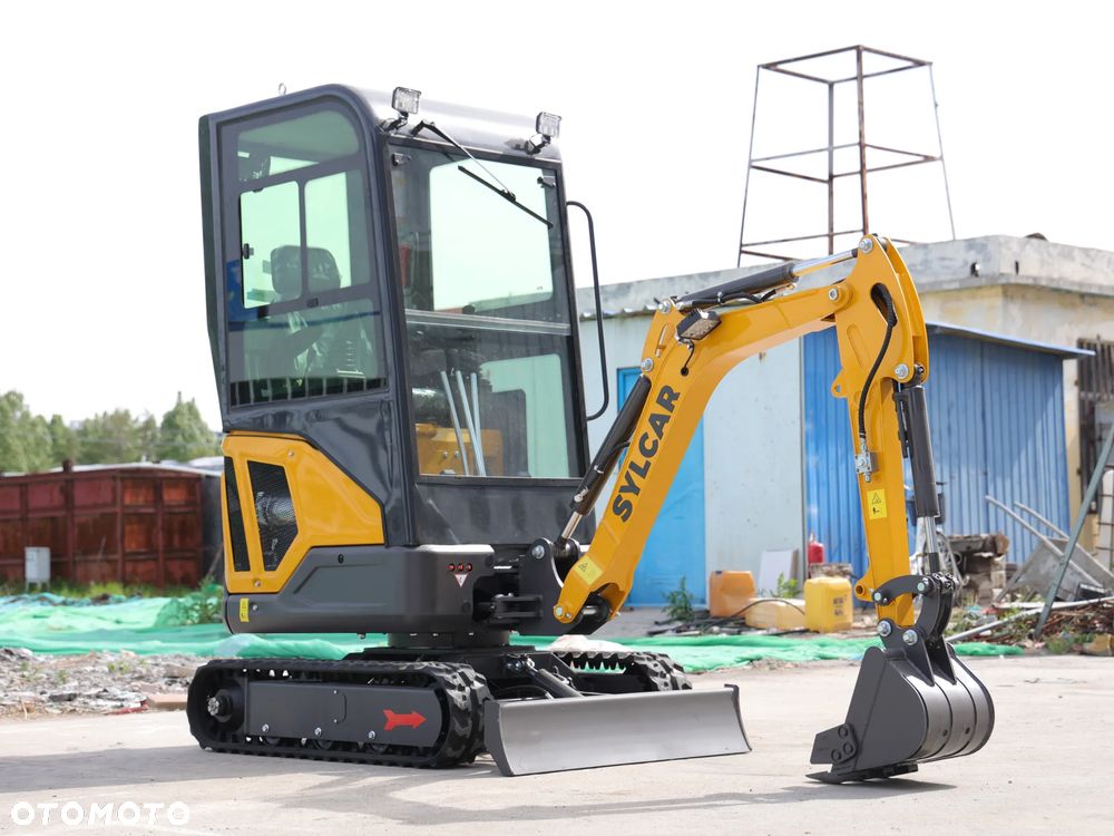 Inny Minikoparka Sylcar SC16SK - 3