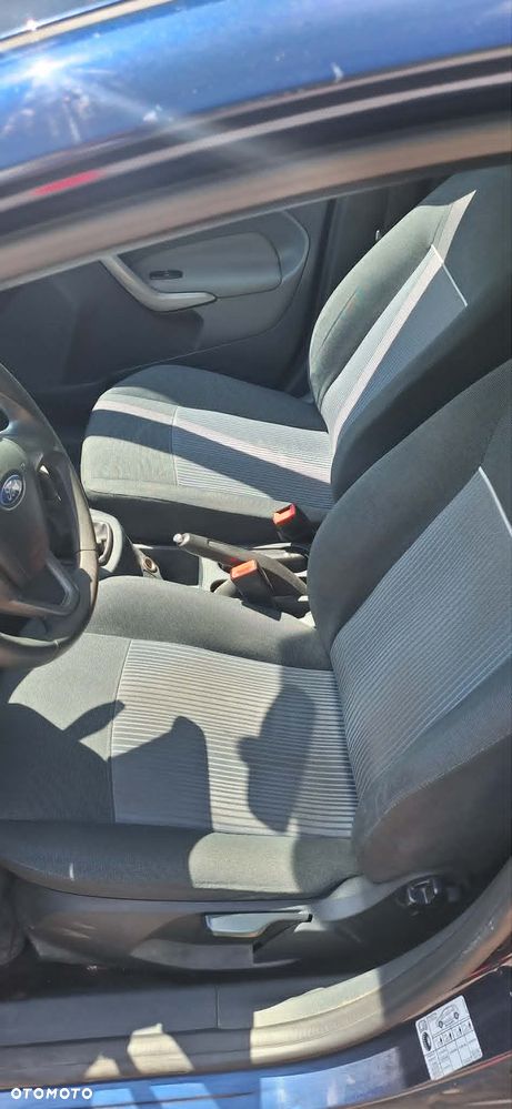 Ford Fiesta 1.25 Ambiente - 12