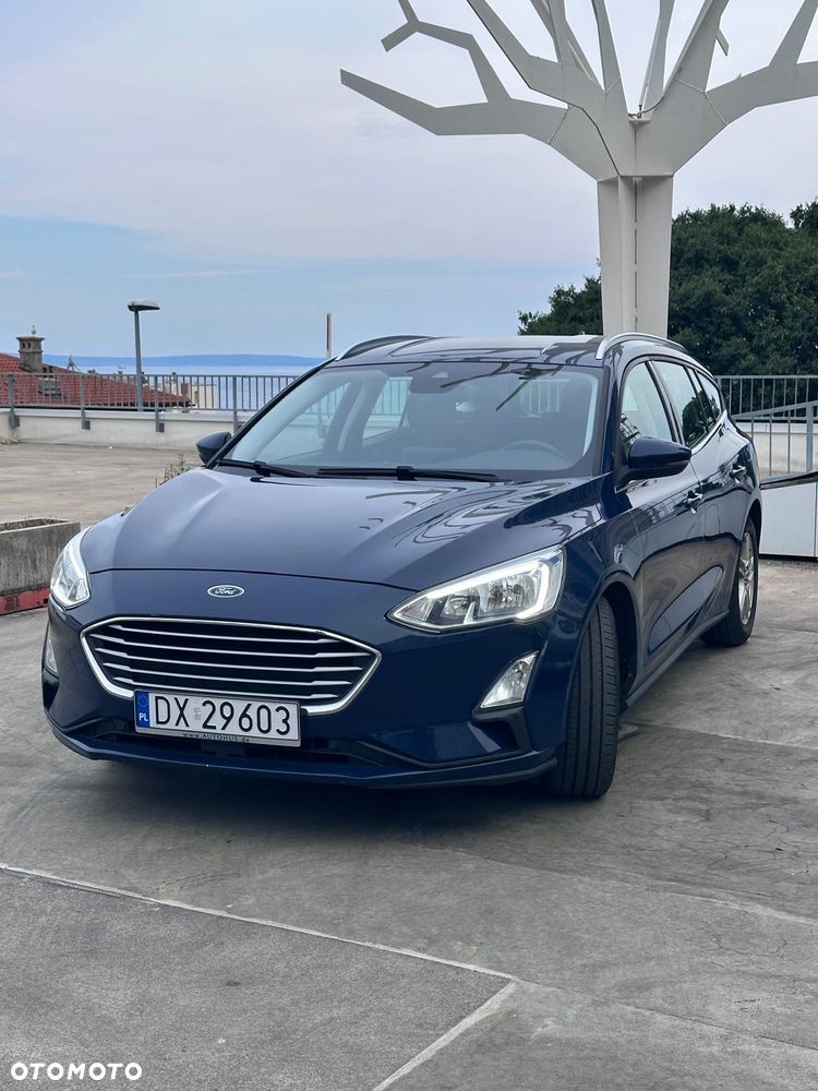 Ford Focus 1.5 TDCi SYNC Edition - 1