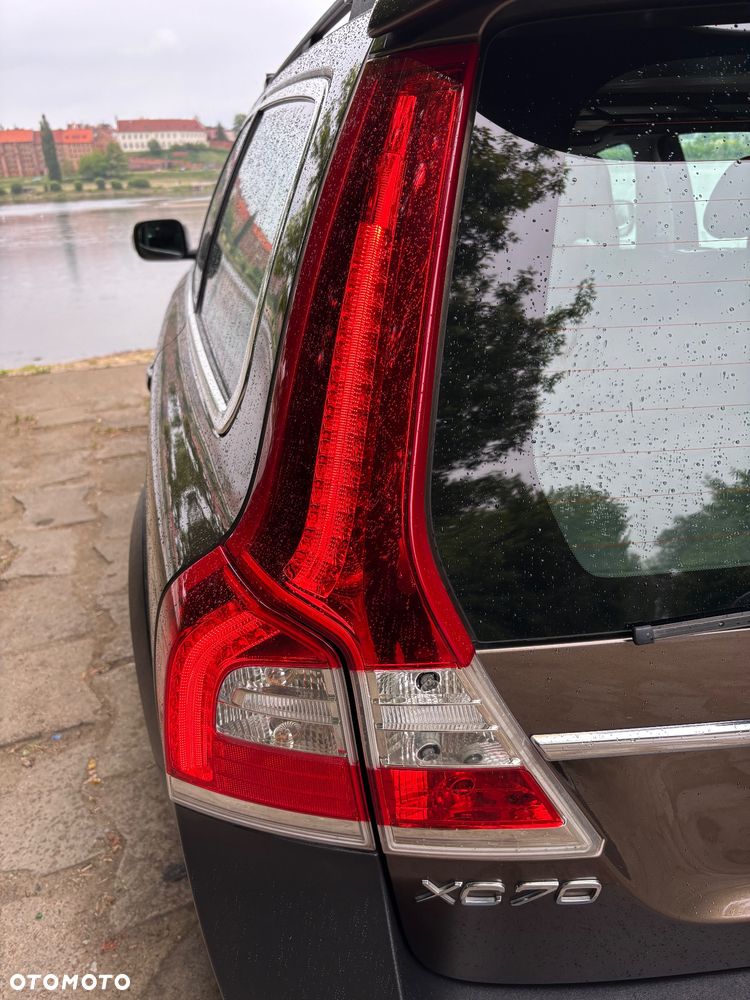 Volvo XC 70 - 2