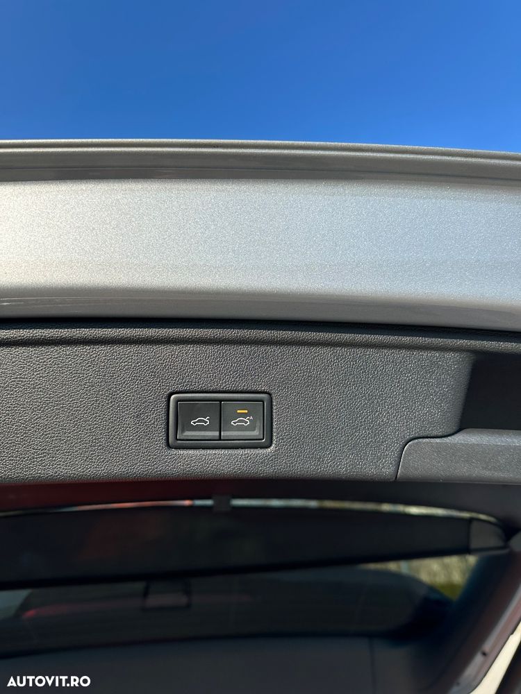 Volkswagen Touareg 3.0 V6 TDI SCR 4Motion Automatik R-Line - 14