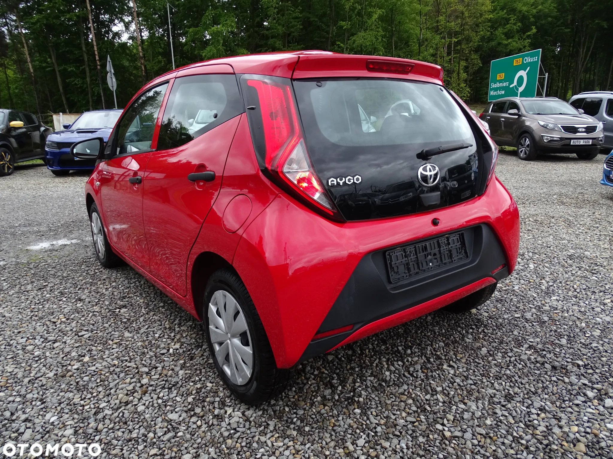 Toyota Aygo x-business - 9