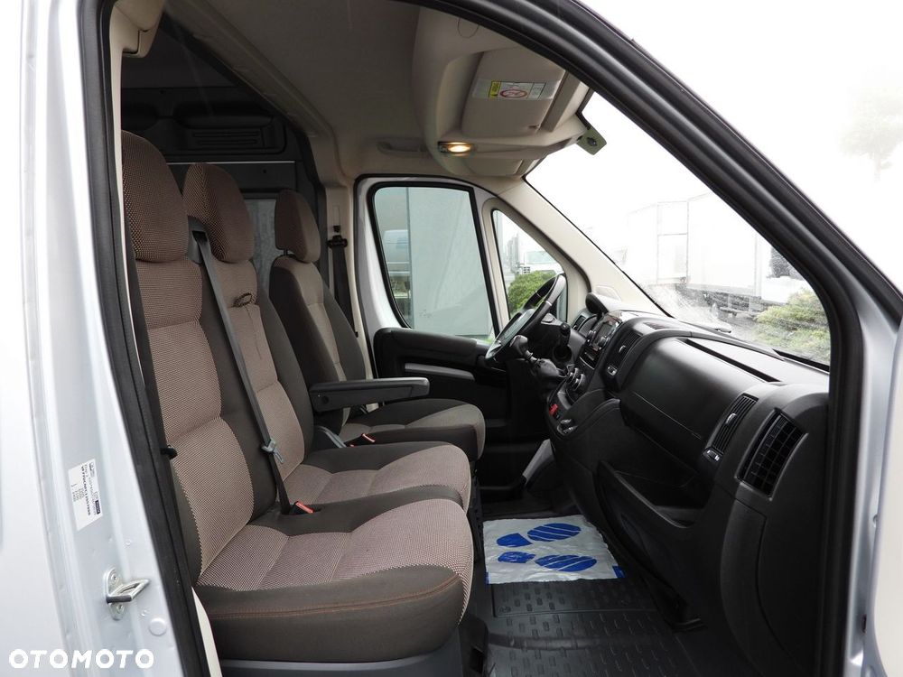 Citroën JUMPER  FURGON BRYGADÓWKA  7 MIEJSC TEMPOMAT LEDY KLIMATYZACJA  165KM - 36